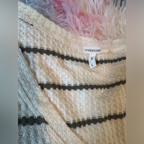 L Maurice’s cropped light sweater - Picture 2 of 2